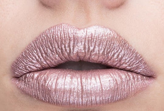 Make Your Lips Sparkle with a Sparkle Lip Topper!