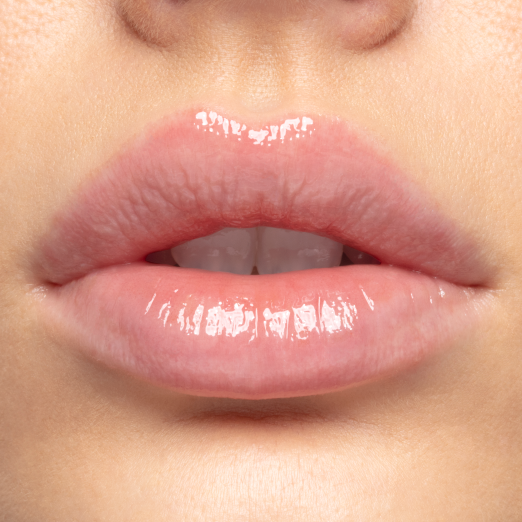 lique clear lip plumper lips